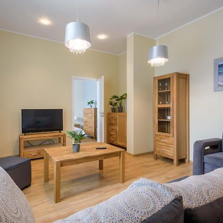 Barona Apartamenti Aparthotel Liepaja Luaran gambar